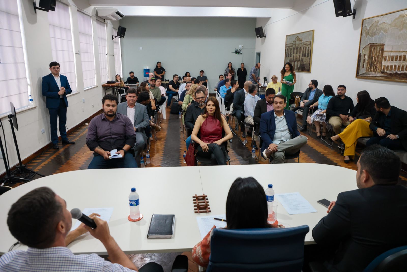 Reunião aconteceu no auditório do Prédio do Relógio